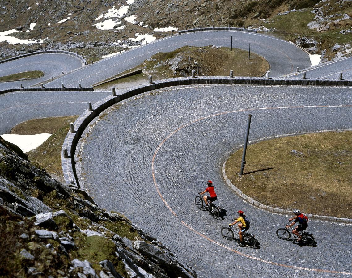 B&B Gottardo 아이롤로 외부 사진