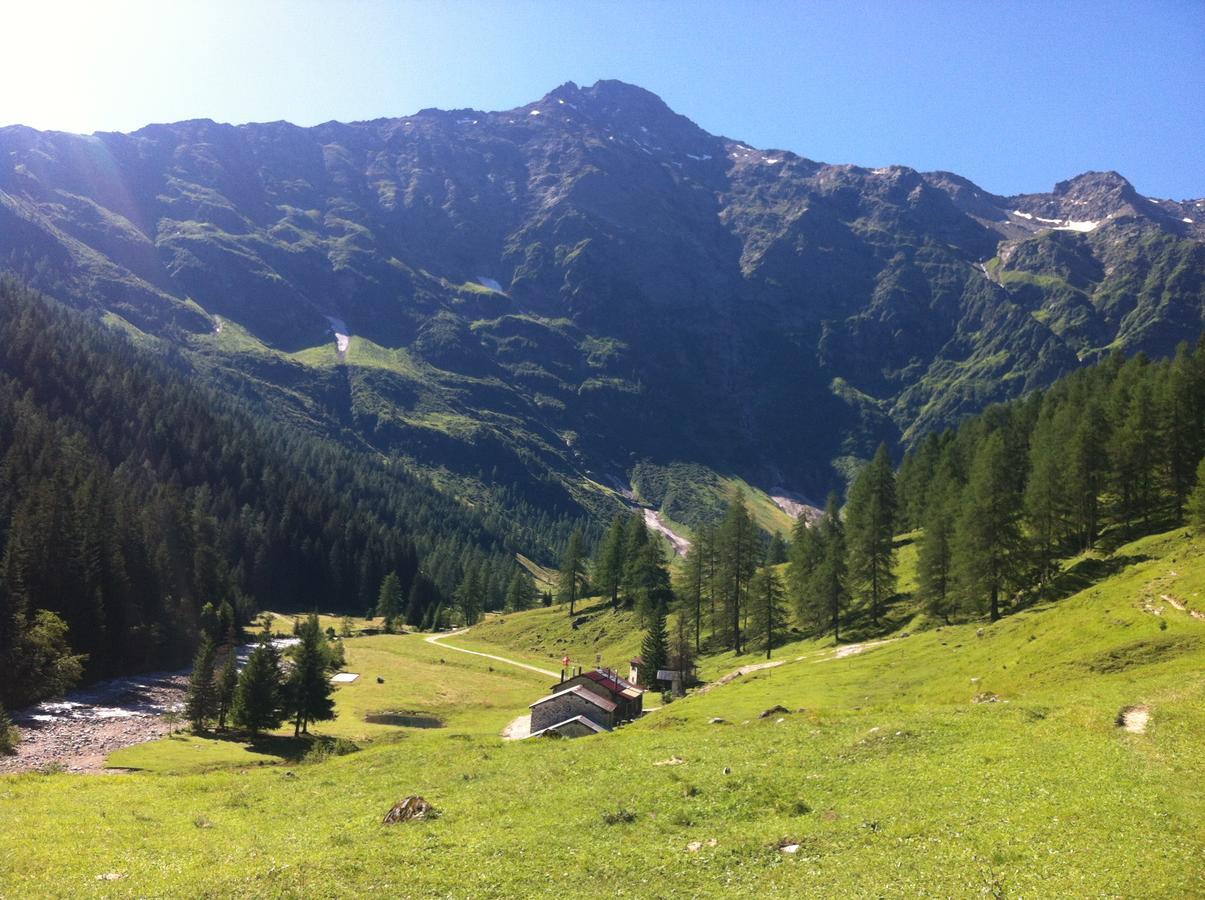 B&B Gottardo 아이롤로 외부 사진
